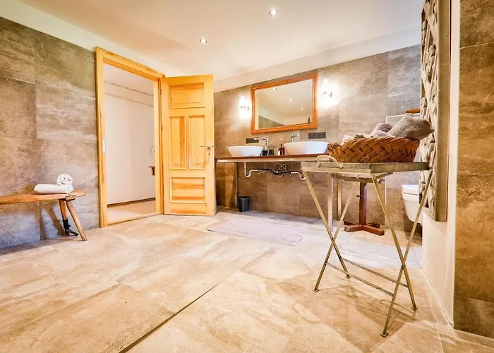 Wiesengut Famous Areas Around Us, 10 Min To Salzburg, Mountainview Holiday home Adnet